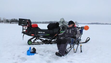ice-fishing-ice.jpg