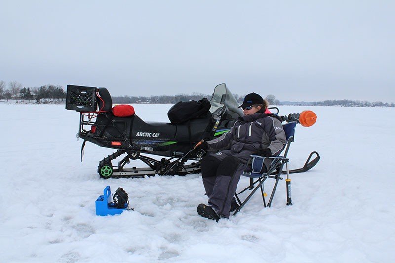Explore ice fishing gambling game